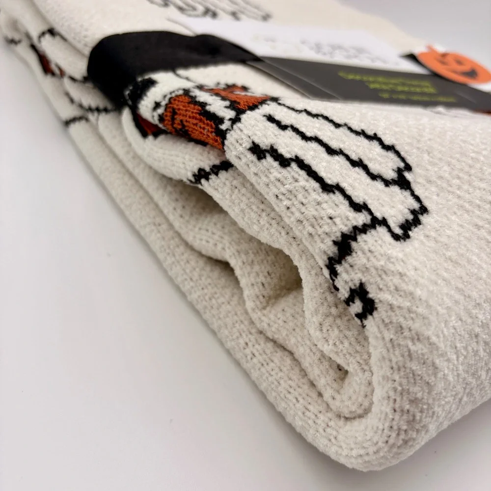 Goblin & Ghoul Reading Ghost Halloween Woven Throw Blanket 50 x 70 Cream Orange